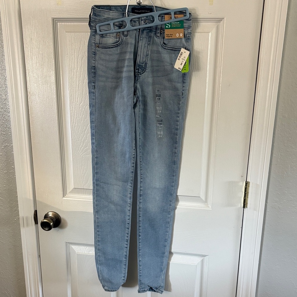 Aeropostale Women's Light Blue Skinny Jeans